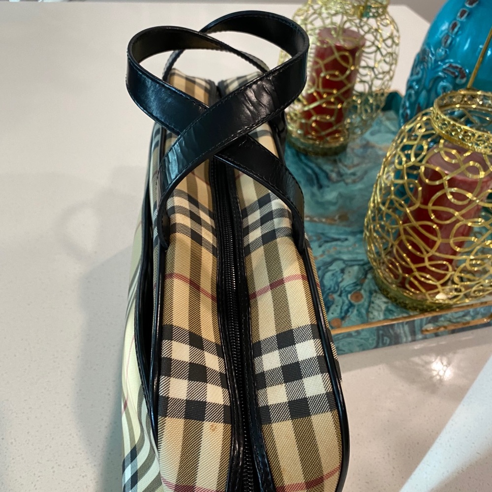 ‼️SOLD‼️Burberry Handbag - Picture 6 of 7